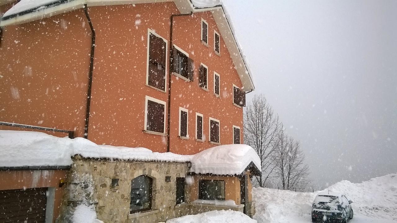 Hotel Il Ghiro Ovindoli Eksteriør billede